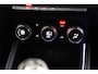 Renault Clio 1.0 TCe 100pk Intens NW-Model [ LED Navi Climate Apple/Android ]