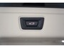 BMW 3-Serie 320e Touring Executive Sport Aut. [ Sportstoelen HiFi-Audio Camera Trekhaak ]