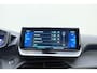 Peugeot e-2008 EV GT Pack 50 kWh | Achteruitrijcamera | Cruise control | Climate control | Navigatie | Apple/Android carplay | Stoelverwarming | Parkeersensoren voor/achter | Stuurbediening