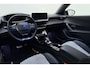Peugeot e-2008 EV GT Pack 50 kWh | Achteruitrijcamera | Cruise control | Climate control | Navigatie | Apple/Android carplay | Stoelverwarming | Parkeersensoren voor/achter | Stuurbediening