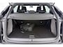 Peugeot e-2008 EV GT Pack 50 kWh | Achteruitrijcamera | Cruise control | Climate control | Navigatie | Apple/Android carplay | Stoelverwarming | Parkeersensoren voor/achter | Stuurbediening