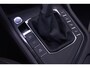 Volkswagen Tiguan 1.4 TSI eHybrid Elegance Head up Trekhaak Led matrix Parkeerhulp Stoelverwarming