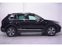 Volkswagen Tiguan 1.4 TSI eHybrid Elegance Head up Trekhaak Led matrix Parkeerhulp Stoelverwarming