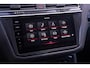 Volkswagen Tiguan 1.4 TSI eHybrid Elegance Head up Trekhaak Led matrix Parkeerhulp Stoelverwarming
