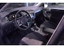 Volkswagen Tiguan 1.4 TSI eHybrid Elegance Head up Trekhaak Led matrix Parkeerhulp Stoelverwarming