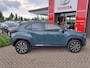 Toyota Yaris Cross 1.5 Hybrid 115 Dynamic COMFORT PACK NIEUW DIRECT UIT VOORRAAD LEVERBAAR BLIND SPOT STOEL- STUUR- EN VOORRUITVERWARMING