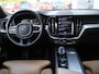 Volvo XC60 2.0 Recharge T8 AWD R-Design Panoramisch schuif/kantel dak, 360 Camera, Stoelverwarming, Harman/Kardon audio installatie, Navigatie