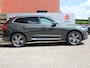 Volvo XC60 2.0 Recharge T8 AWD R-Design Panoramisch schuif/kantel dak, 360 Camera, Stoelverwarming, Harman/Kardon audio installatie, Navigatie