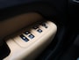 Volvo XC60 2.0 Recharge T8 AWD R-Design Panoramisch schuif/kantel dak, 360 Camera, Stoelverwarming, Harman/Kardon audio installatie, Navigatie