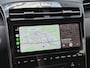 Hyundai Tucson 1.6 T-GDI PHEV Comfort 4WD / Trekhaak afneembaar / Apple Carplay Android Auto / Stoelverwarming / Trekgewicht 1350 kg / Achteruitrijcamera / Draadloze telefoon lader / Keyless Entry/Start / Cruise control / Parkeersensoren voor en achter /