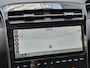 Hyundai Tucson 1.6 T-GDI PHEV Comfort 4WD / Trekhaak afneembaar / Apple Carplay Android Auto / Stoelverwarming / Trekgewicht 1350 kg / Achteruitrijcamera / Draadloze telefoon lader / Keyless Entry/Start / Cruise control / Parkeersensoren voor en achter /