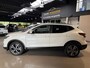 Nissan Qashqai 1.2 N-Connecta Automaat Panorama navigatie lmv trekhaak