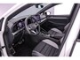 Volkswagen Golf GTE 1.5 TSI eHybrid 272pk DSG Automaat Trekhaak, Lederen bekleding, Panoramadak, Black Style, LED matrix koplampen, Adaptive cruise control