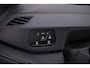 Volkswagen ID.3 Pure Oranje Edition 170pk Automaat Adaptive cruise control, Achteruitrijcamera, Navigatie, LED koplampen, Stuurwiel verwarmd, Parkeersensoren, App connect