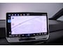 Volkswagen ID.3 Pure Oranje Edition 170pk Automaat Adaptive cruise control, Achteruitrijcamera, Navigatie, LED koplampen, Stuurwiel verwarmd, Parkeersensoren, App connect