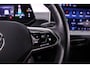 Volkswagen ID.3 Pure Oranje Edition 170pk Automaat Adaptive cruise control, Achteruitrijcamera, Navigatie, LED koplampen, Stuurwiel verwarmd, Parkeersensoren, App connect