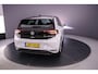 Volkswagen ID.3 Pure Oranje Edition 170pk Automaat Adaptive cruise control, Achteruitrijcamera, Navigatie, LED koplampen, Stuurwiel verwarmd, Parkeersensoren, App connect