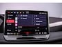 Volkswagen Tiguan Life Edition 1.5 eTSI 150pk DSG Automaat Trekhaak, LED matrix koplampen, Adaptive cruise control, 360 camera, Achteruitrijcamera, Navigatie