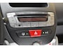 Peugeot 107 1.0-12V Millesim 200 Airco 5 deurs lm velgen 15" Toerentlr + Nwe APK