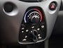 Toyota Aygo 1.0 VVT-i x-play | Dealer Onderhouden | Airco | Achteruitrijcamera | Bluetooth | elektrisch verstelbare Spiegels |