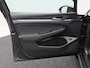 Volkswagen Golf 1.4 eHybrid Style 204 Pk | Adaptive Cruise | Climatronic | Parkeersensoren | CarPlay | IQ Light | 16 Inch | 77.395 Km !!