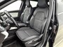 Renault Clio 1.0 TCe Initiale Paris | Apple Carplay / Android Auto | Achteruitrijcamera | Stoelverwarming | Parkeersensoren |