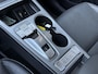 Hyundai Kona Electric EV Limited 64 kWh / Dealer Onderhouden / Origineel Nederlands / SOH 100% / Lederen Bekleding / Elektrisch Vertelbare Stoelen / Navigatie + Apple Carplay & Android Auto / Stoelverwarming & Verkoeling / Warmtepomp / 3 Fase /