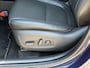 Hyundai Kona Electric EV Limited 64 kWh / Dealer Onderhouden / Origineel Nederlands / SOH 100% / Lederen Bekleding / Elektrisch Vertelbare Stoelen / Navigatie + Apple Carplay & Android Auto / Stoelverwarming & Verkoeling / Warmtepomp / 3 Fase /