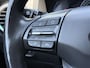 Hyundai Kona Electric EV Limited 64 kWh / Dealer Onderhouden / Origineel Nederlands / SOH 100% / Lederen Bekleding / Elektrisch Vertelbare Stoelen / Navigatie + Apple Carplay & Android Auto / Stoelverwarming & Verkoeling / Warmtepomp / 3 Fase /