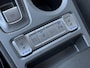 Hyundai Kona Electric EV Limited 64 kWh / Dealer Onderhouden / Origineel Nederlands / SOH 100% / Lederen Bekleding / Elektrisch Vertelbare Stoelen / Navigatie + Apple Carplay & Android Auto / Stoelverwarming & Verkoeling / Warmtepomp / 3 Fase /