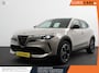 Alfa Romeo Junior Elettrica Automaat 156PK Adaptieve Cruise Control LMV 18 inch Full Led Matrix Parkeer sensoren Navigatie Apple Carplay / Android auto  Climate Control