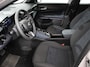 Alfa Romeo Junior Elettrica Automaat 156PK Adaptieve Cruise Control LMV 18 inch Full Led Matrix Parkeer sensoren Navigatie Apple Carplay / Android auto  Climate Control
