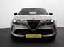 Alfa Romeo Junior Elettrica Automaat 156PK Adaptieve Cruise Control LMV 18 inch Full Led Matrix Parkeer sensoren Navigatie Apple Carplay / Android auto  Climate Control