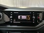 Volkswagen Polo 1.0 TSI Highline Stoelverwarming Parkeersensoren Navigatie DAB+ App-Connect