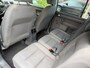 Volkswagen Touran 1.6-16V FSI Business / bj.2006 / kleur: grijs / airco / sportvelgen / trekhaak / APK 06/2027 en NAP 255774 km.
