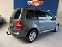 Volkswagen Touran 1.6-16V FSI Business / bj.2006 / kleur: grijs / airco / sportvelgen / trekhaak / APK 06/2027 en NAP 255774 km.