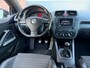 Volkswagen Scirocco 1.4 TSI / bj.2009 / kleur: wit / airco / half leder/ sportvelgen / scherm / APK 04/2027 en NAP met 233814 km.