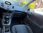Ford Fiesta 1.25 Titanium / bj.2013 / 5 deurs / airco / kleur : blauw / 4 nieuwe banden/etc. APK tot 05/2027 en NAP met 246387 km.