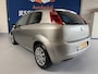 Fiat Punto Grande 1.4-16V Ed. Lusso / bj.2008 / kleur: grijs / Airco / Sportvelgen / APK tot 06/2027 en NAP met 261951 / boekjes!!