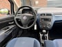 Fiat Punto Grande 1.4-16V Ed. Lusso / bj.2008 / kleur: grijs / Airco / Sportvelgen / APK tot 06/2027 en NAP met 261951 / boekjes!!