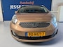 Kia Venga 1.6 CVVT X-ecutive automaat / NAP met 74809 km./ APK 04/2027 / Navigatie / Climate / Sportvelgen / Half Leder / Boekjes.