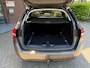Peugeot 308 SW 1.2 e-THP Blue Lease Executive Automaat/ panoramadak/leder/navigatie/trekhaak/ etc/APK 05/2027 / NAP met 203212 km.