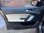 Peugeot 308 SW 1.2 e-THP Blue Lease Executive Automaat/ panoramadak/leder/navigatie/trekhaak/ etc/APK 05/2027 / NAP met 203212 km.