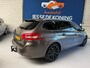 Peugeot 308 SW 1.2 e-THP Blue Lease Executive Automaat/ panoramadak/leder/navigatie/trekhaak/ etc/APK 05/2027 / NAP met 203212 km.