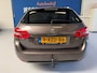 Peugeot 308 SW 1.2 e-THP Blue Lease Executive Automaat/ panoramadak/leder/navigatie/trekhaak/ etc/APK 05/2027 / NAP met 203212 km.