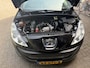 Peugeot 308 CC 1.6 THP Griffe / bj.2010/ kleur : zwart / navigatie / leder / climate / sportvelgen / pdc voor-en achter/ airco/etc