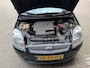 Ford Fiesta 1.3-8V Champion / 5 deurs / airco / bj.2006 / kleur: zwart / NAP met 193057 km.en APK tot 05/2027 / goedkope inruiler.
