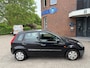 Ford Fiesta 1.3-8V Champion / 5 deurs / airco / bj.2006 / kleur: zwart / NAP met 193057 km.en APK tot 05/2027 / goedkope inruiler.