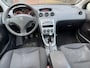 Peugeot 308 1.6 HDiF Blue Lease Stationwagen/ bj.2011 / panoramadak / airco / APK 02/2027 en NAP met 317078 km./rijdt perfect !!