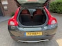 Volvo C30 1.6D DRIVe Sport /bj.2009 / kleur: grijs /airco / open dak / sportvelgen / rijdt perfect/APK 12/2026/ NAP met 373086 km.